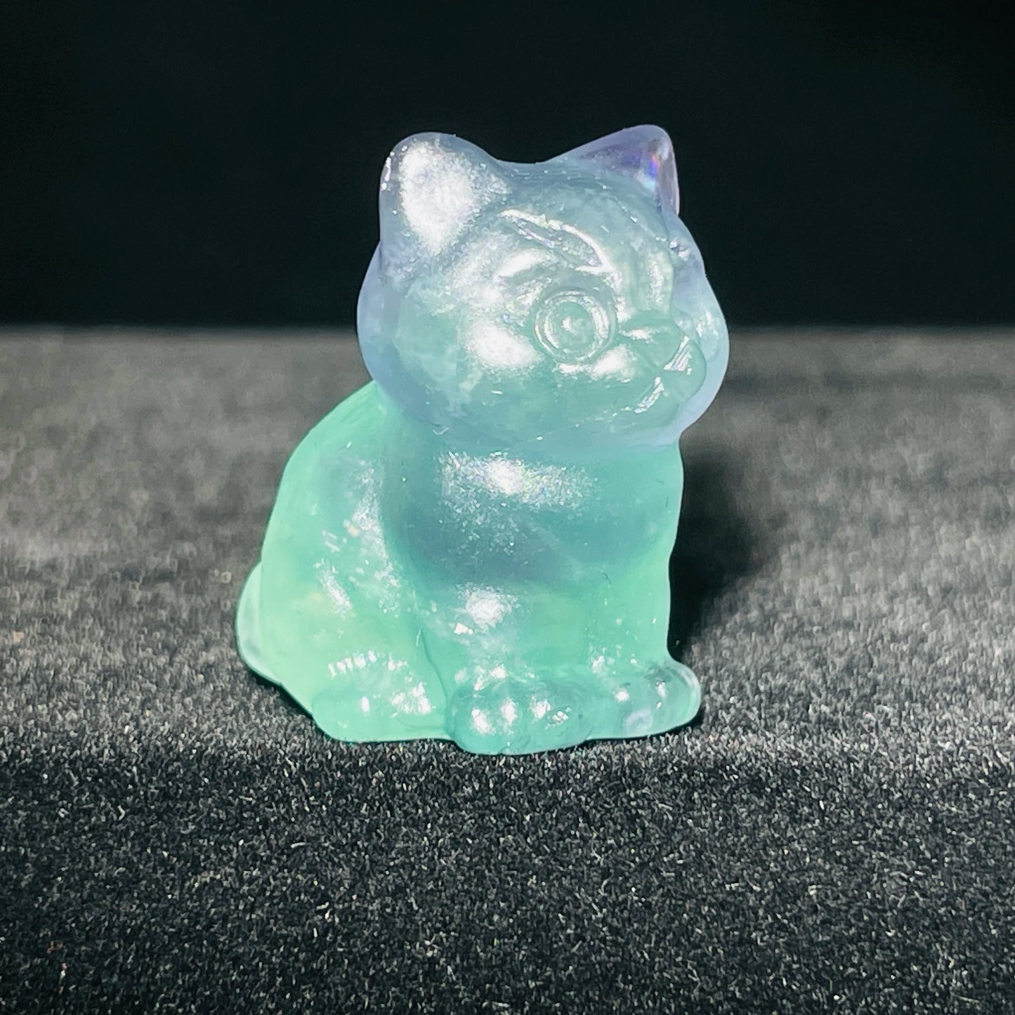 1PC Cute Jauntily Sitting Cat Natural Crystal Kitty Carving Gift for Her Souvenir Delightful Home Decor Reiki Stone Ornaments